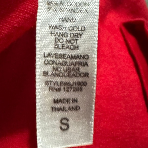 Reserved Red Graphic Tee | “I’m Famous But Nobody Knows It” | Size Small - Picture 6 of 6